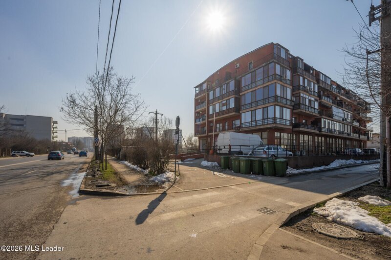 Sos. Buc-Targoviste, metrou Straulesti inchiriere apartament 2 camere